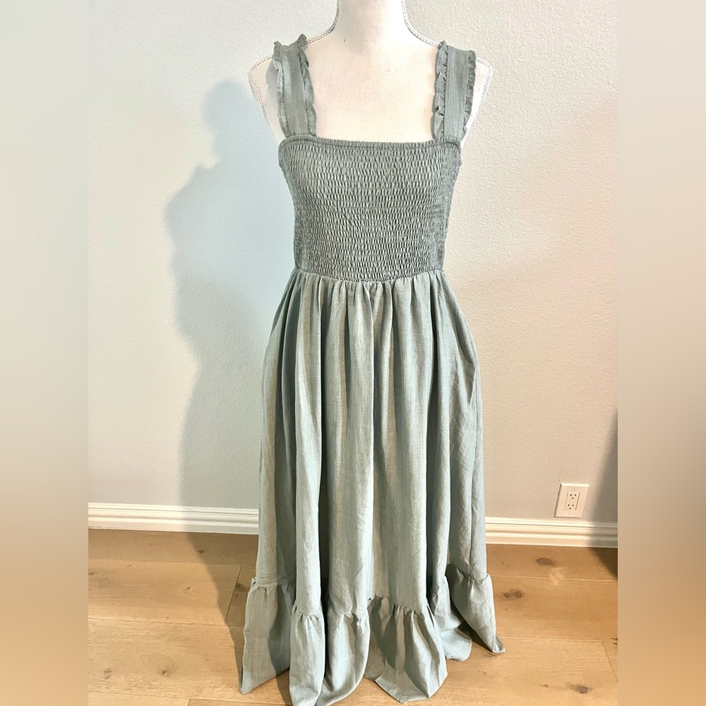 Listicle Light Gray/Green Smocked Dress